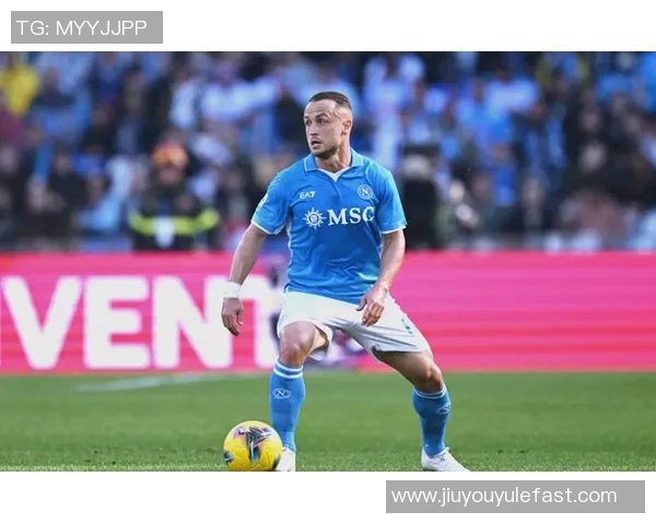 经纪人透露洛博特卡或将在明夏离开那不勒斯难以适应孔蒂的战术体系